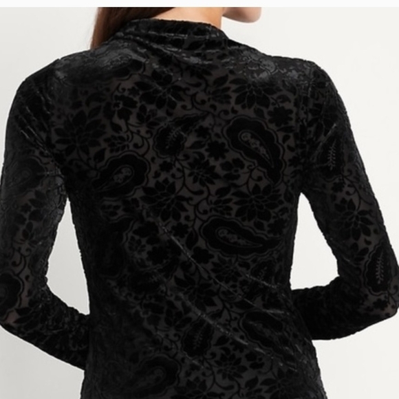 Black Velvet Long Sleeve Top - Picture 2 of 10